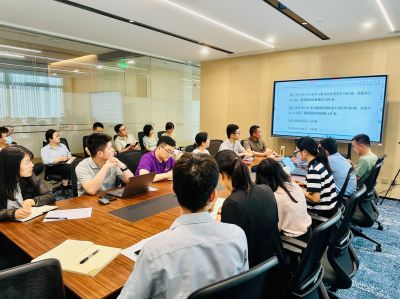 心有所畏，方能言有所戒、行有所止——m88官网组织第二期“法随我行”系列宣讲活动