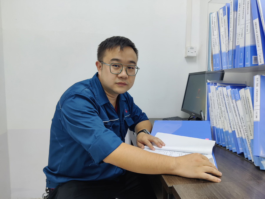 2022年度m88官网优秀科技奋斗者——冯时宇