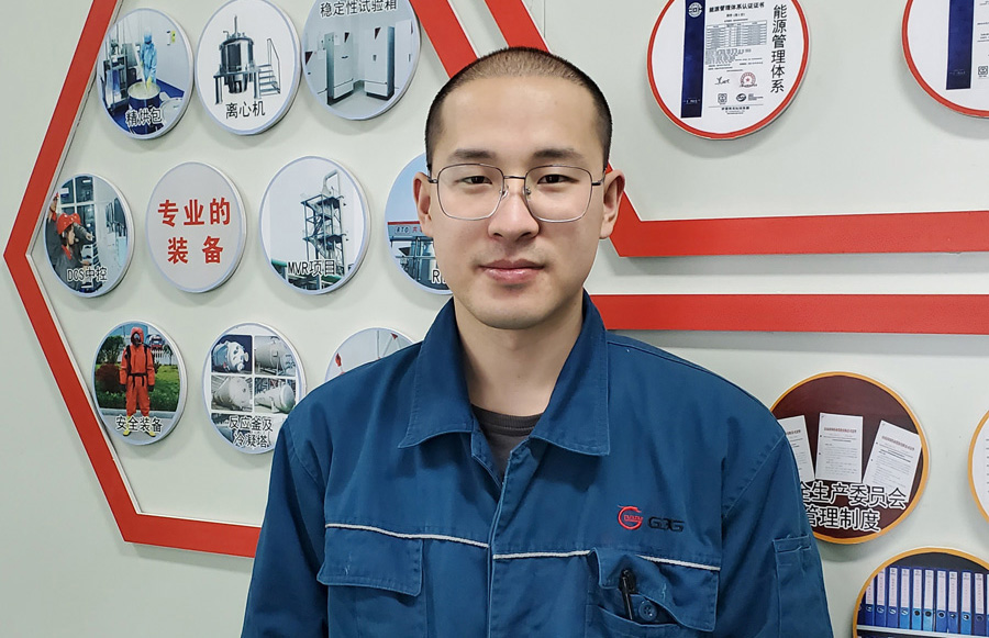 2022年度m88官网优秀科技奋斗者——肖  兵